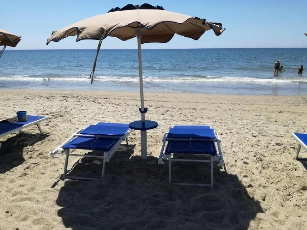 Apartment Appartamento A Pochi Passi Dalla Splendida Spiaggia Del Golfo Di Follonica Riotorto Italy