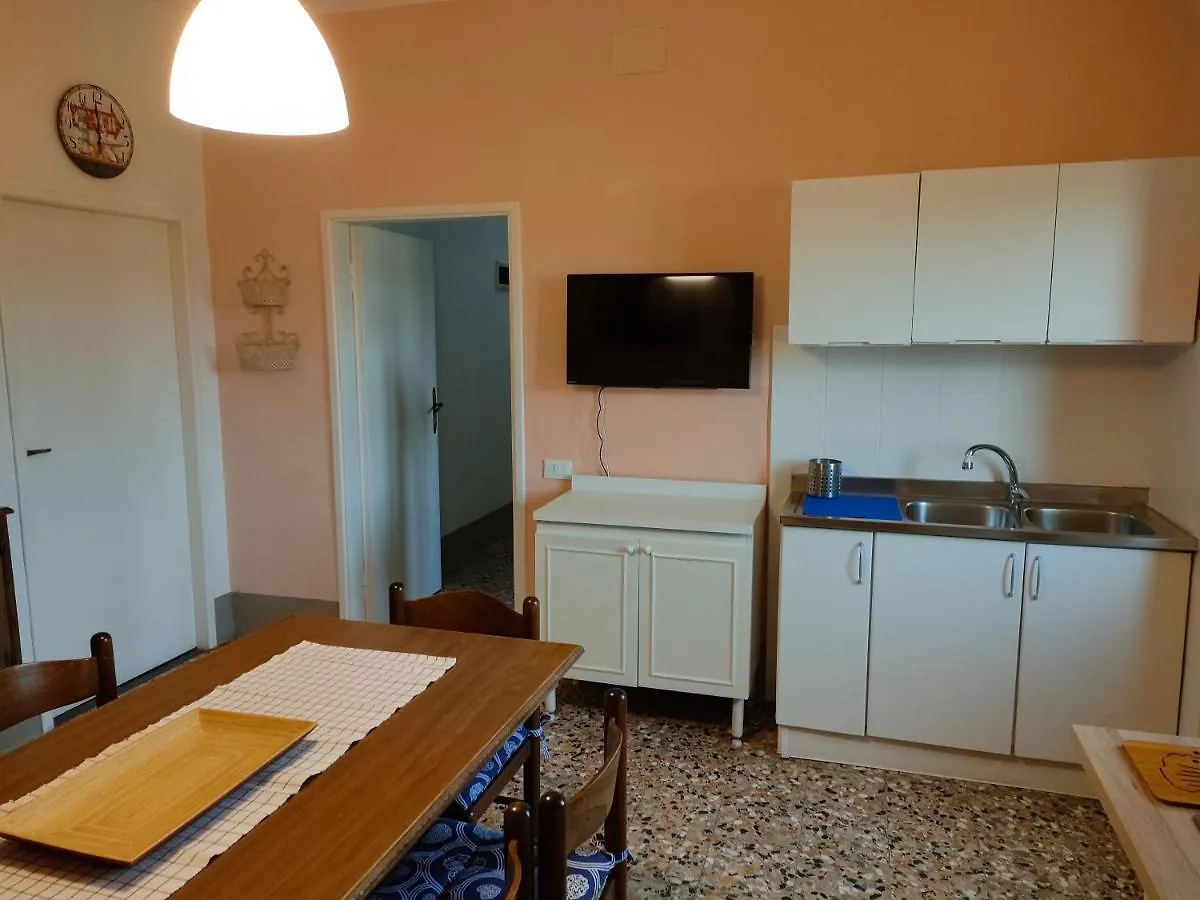 Appartamento A Pochi Passi Dalla Splendida Spiaggia Del Golfo Di Follonica Riotorto 0*,